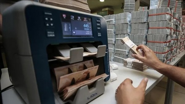 Anneye çifte destek! Aile Yılı'nda düzenlemeler peş peşe geldi